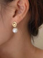 Immagine di Orecchini in Argento bagnato in Oro con Perla d'Acqua Dolce Naturale