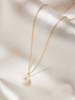 Immagine di Collana in argento bagnato in oro con perla