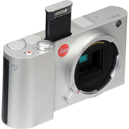 Immagine di Leica T Mirrorless Digital Camera