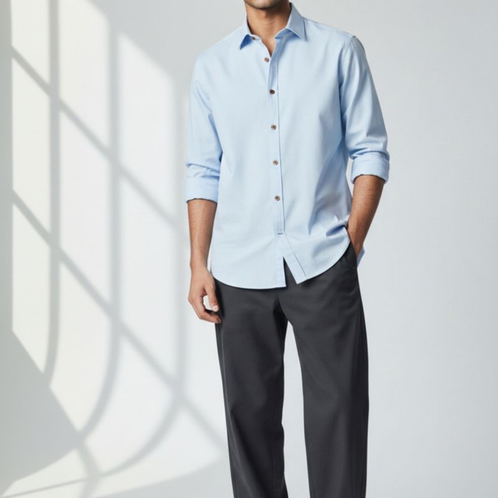 Immagine di Camicia in cotone azzurra 