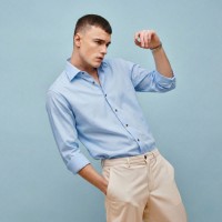 Immagine di Camicia in cotone azzurra 